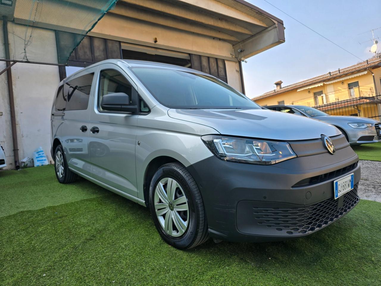 VW Caddy maxi 2.0 TDI 102CV 5POSTI AUTOVETTURA-2022