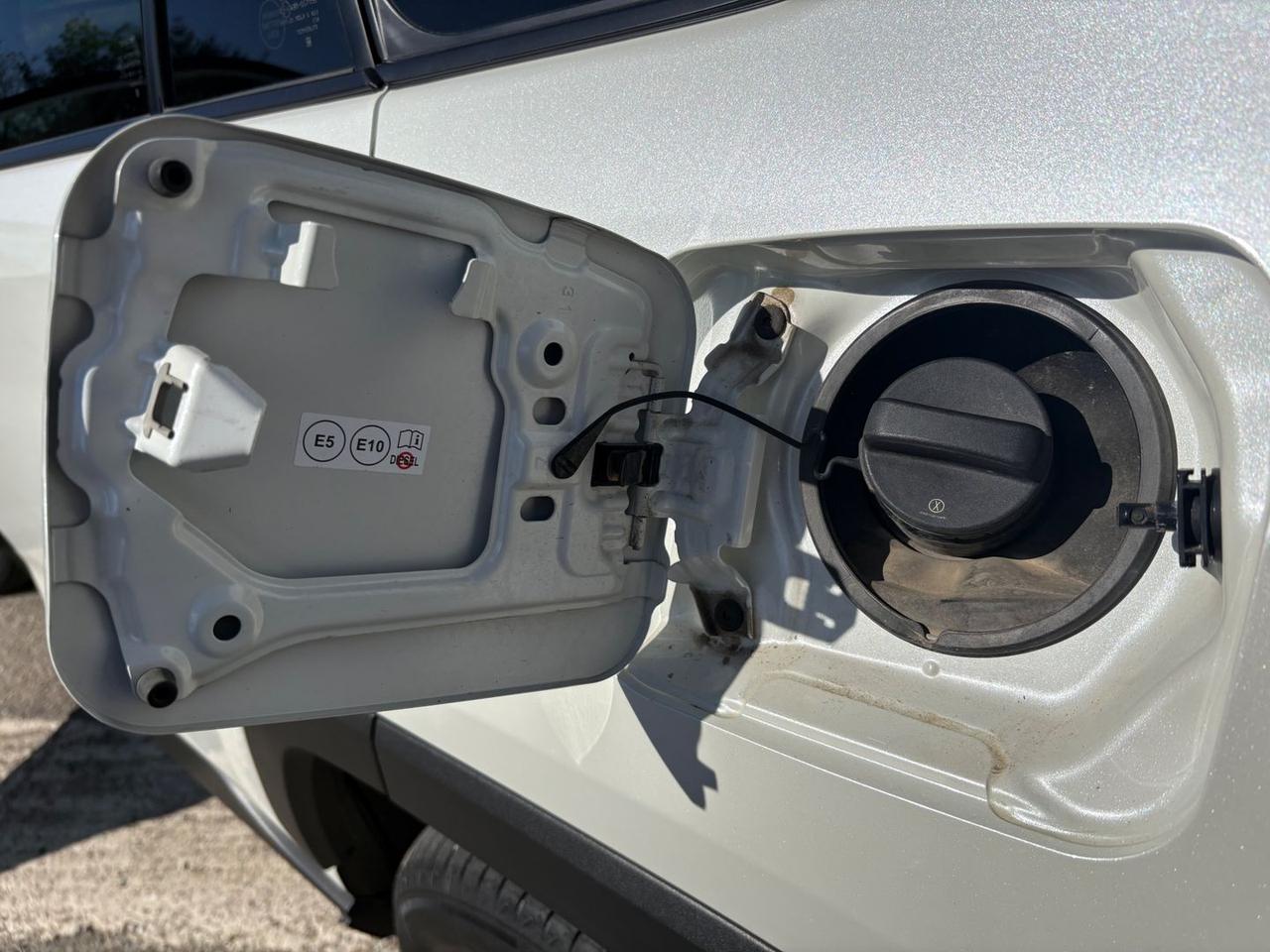 Toyota RAV 4 2.5 VVT-i HEV Lounge #10133