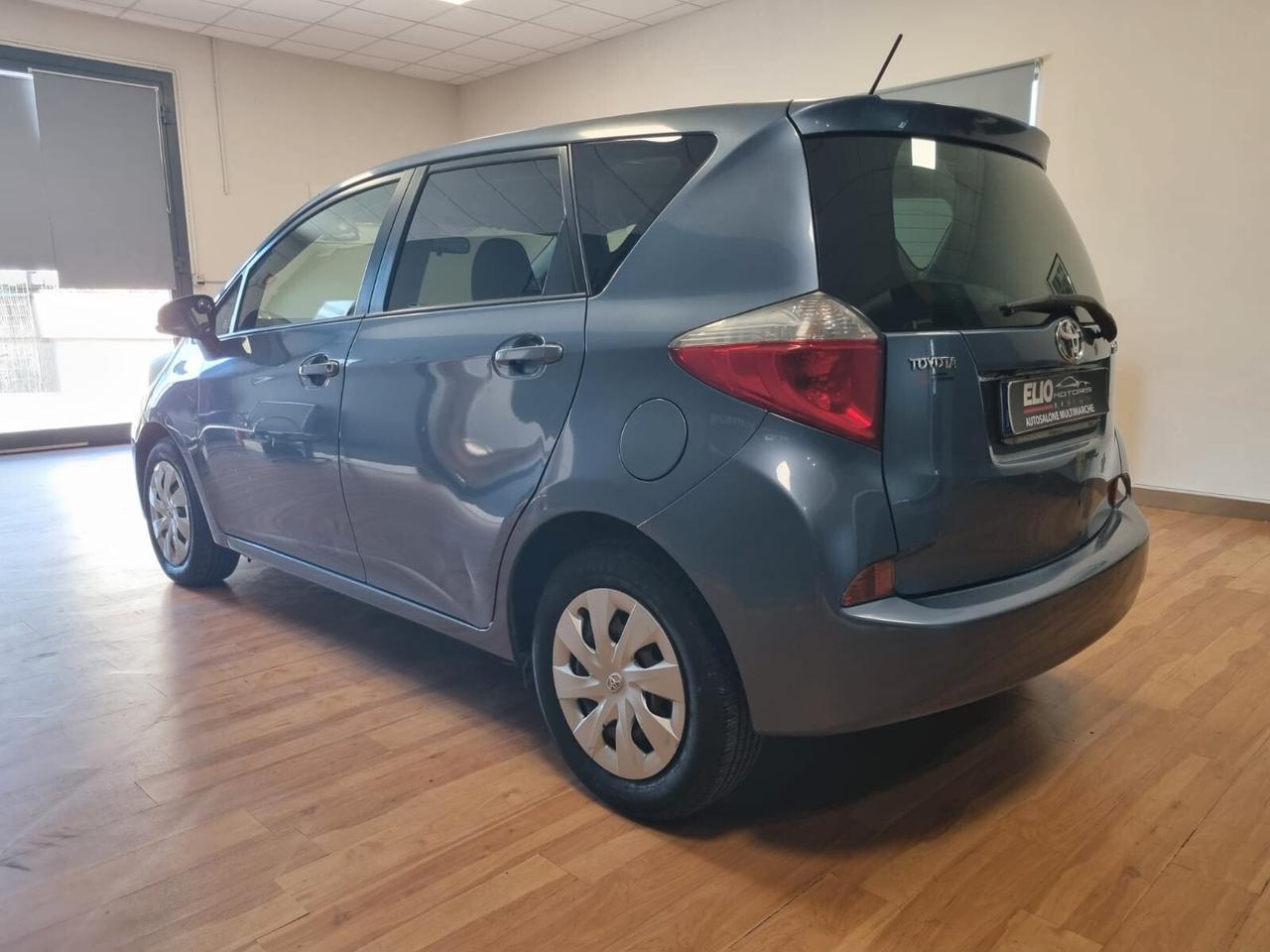 Toyota Verso-S 1.3 MT Style