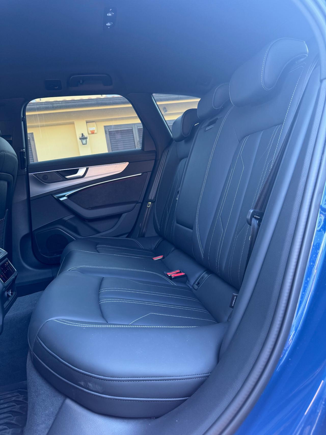 Audi A6 Avant 55 2.0 TFSI e quattro ultra S tronic line edition