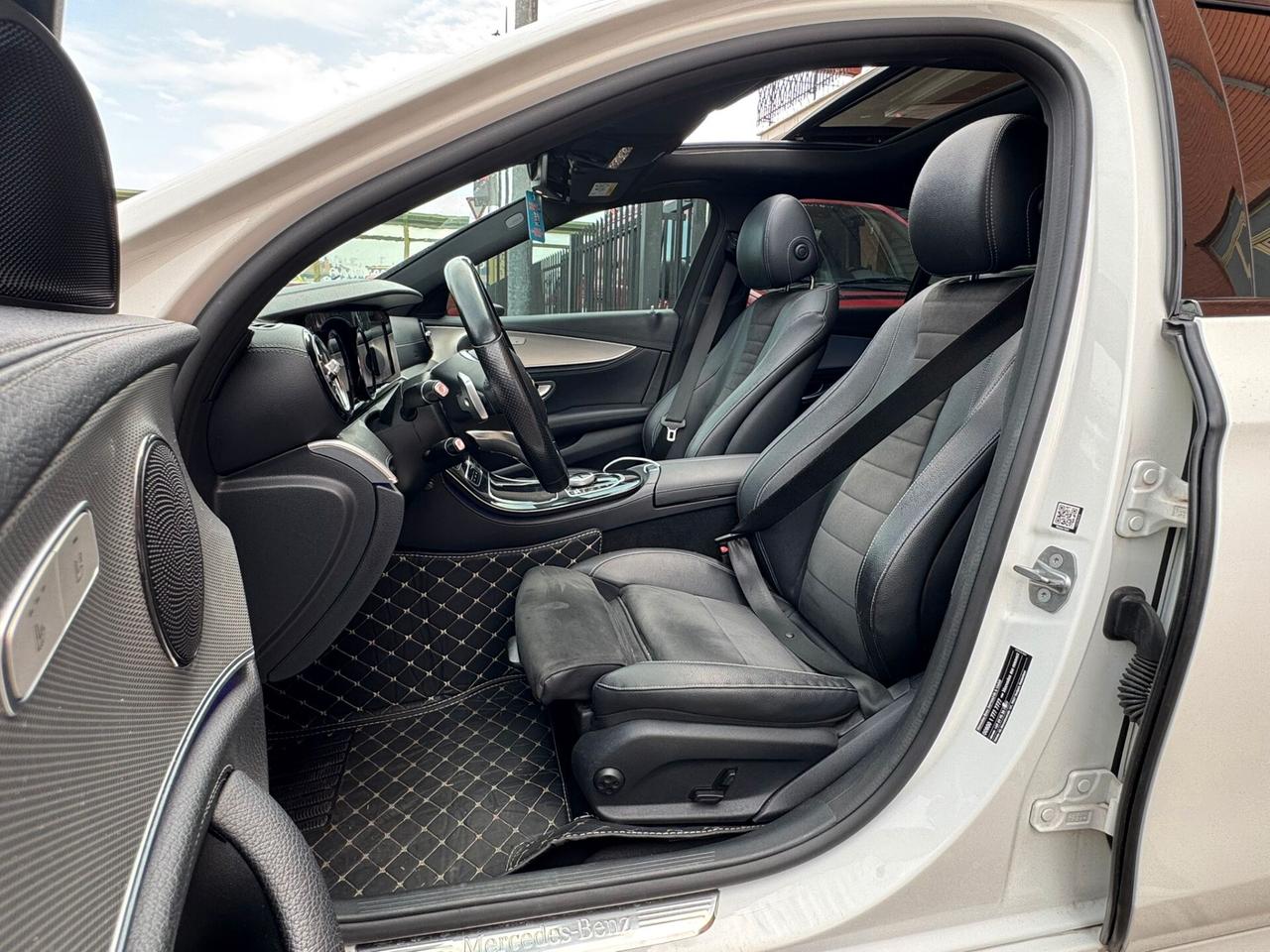 Mercedes-benz E 200 Auto Premium Plus