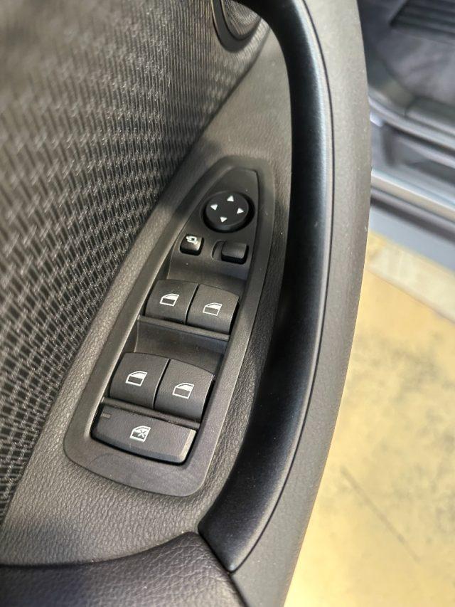 BMW X1 sDrive18i Advantage Automatica