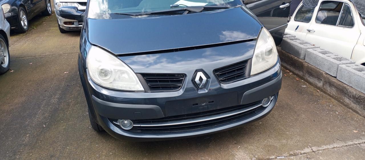 Renault Scenic 1.5 dCi 110CV Dynamique