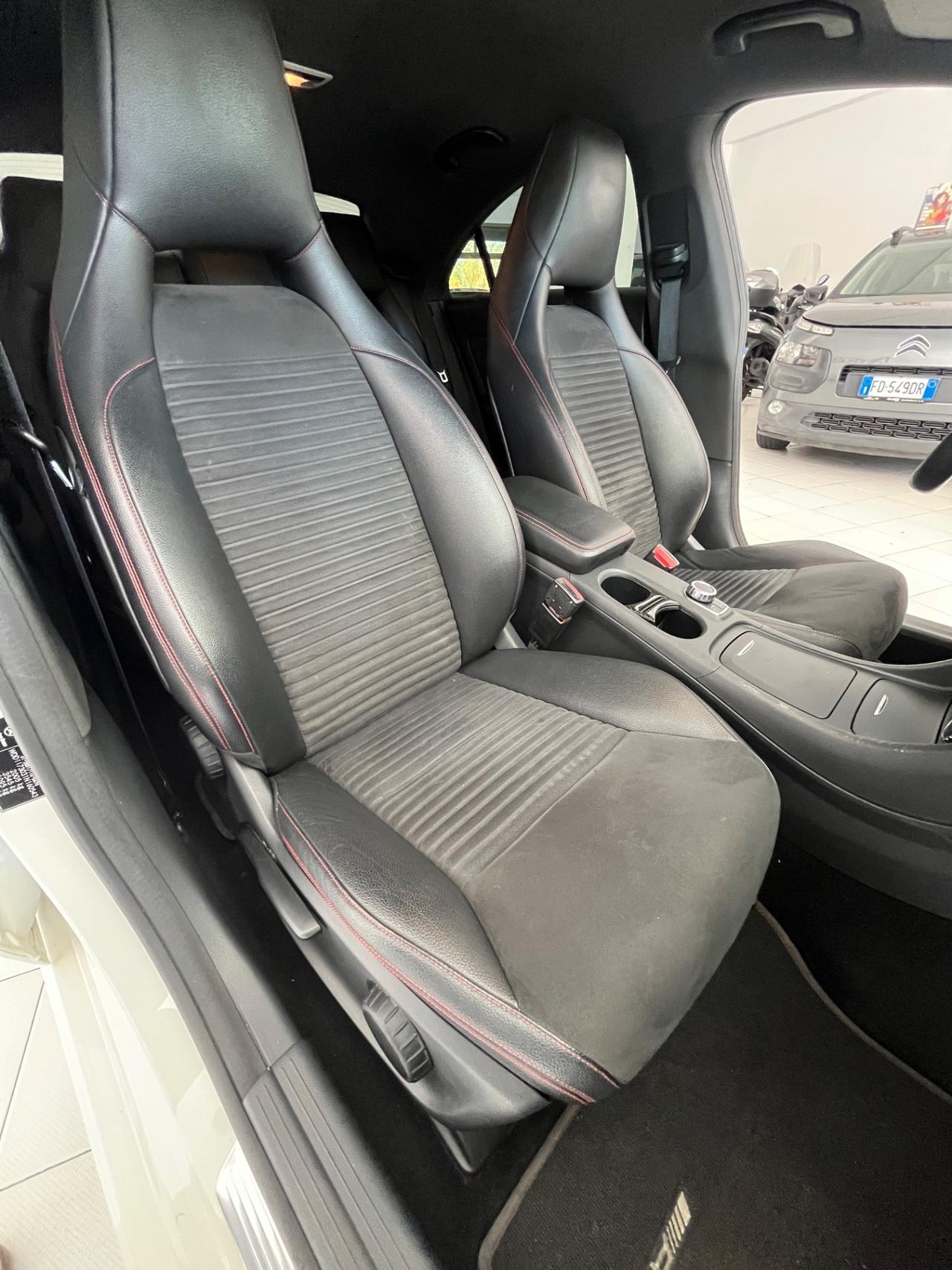 Mercedes-benz CLA 220 CDI 4Matic Automatic Premium