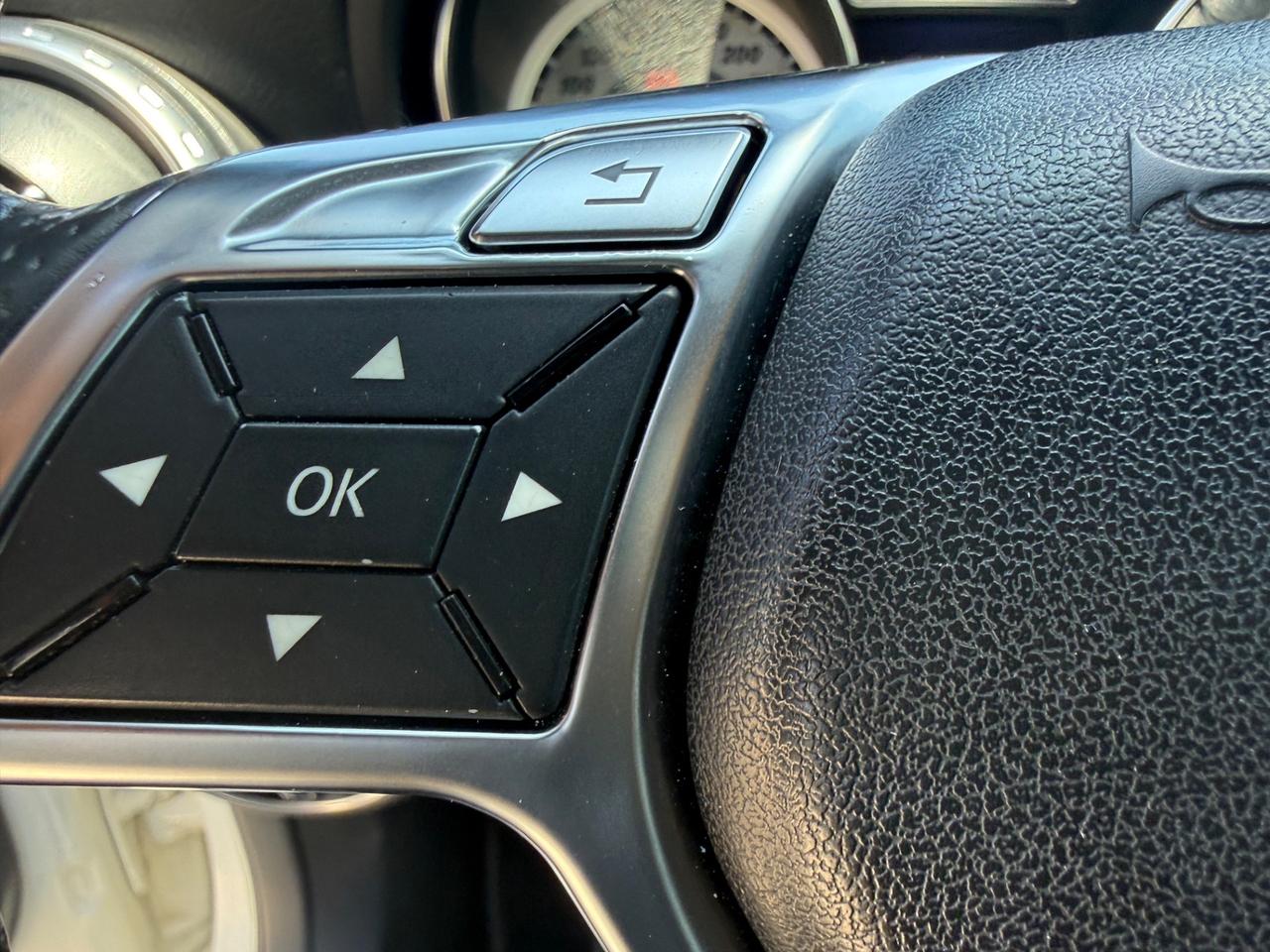 Mercedes-benz GLA 220 CDI Automatic 4Matic Premium