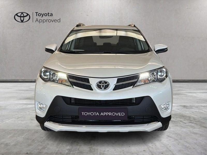 Toyota RAV4 2WD 2.0 D-4D (124CV) MT STYLE WHITE EDITION