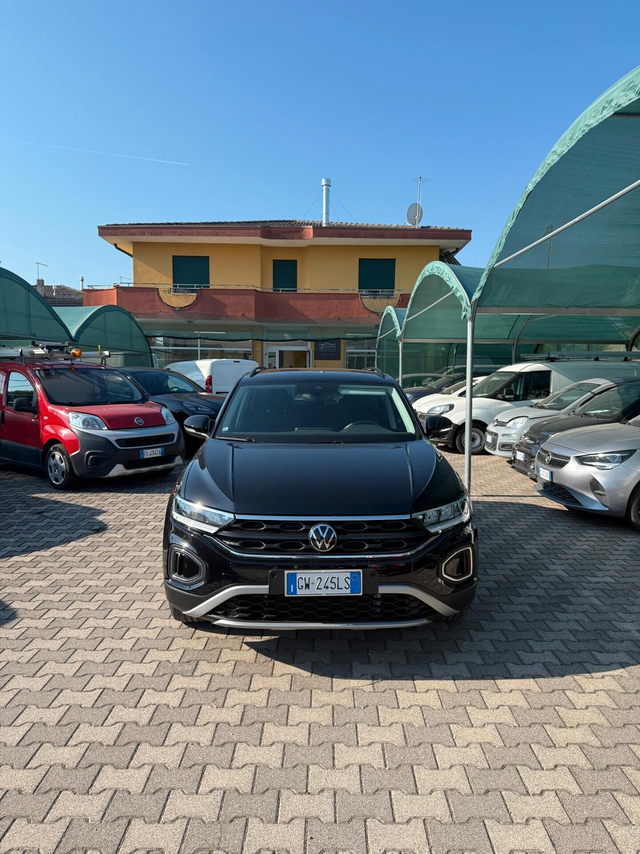 Volkswagen T-Roc 1.0 TSI R-Line Plus