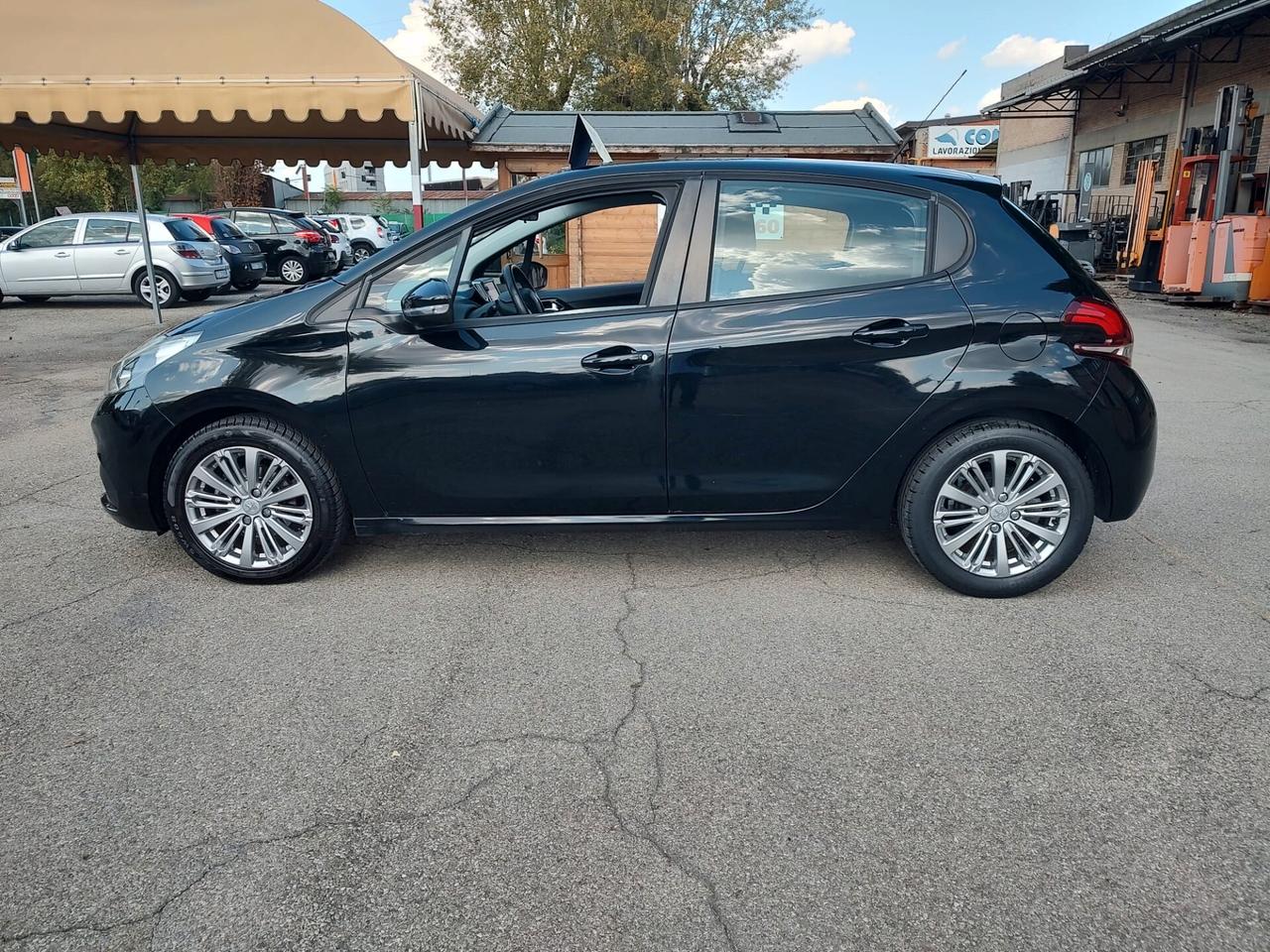 Peugeot 208 PureTech 68 5 porte Active, BENZINA\GPL, OK NEOPATENTATI, GARANZIA L.12 MESI