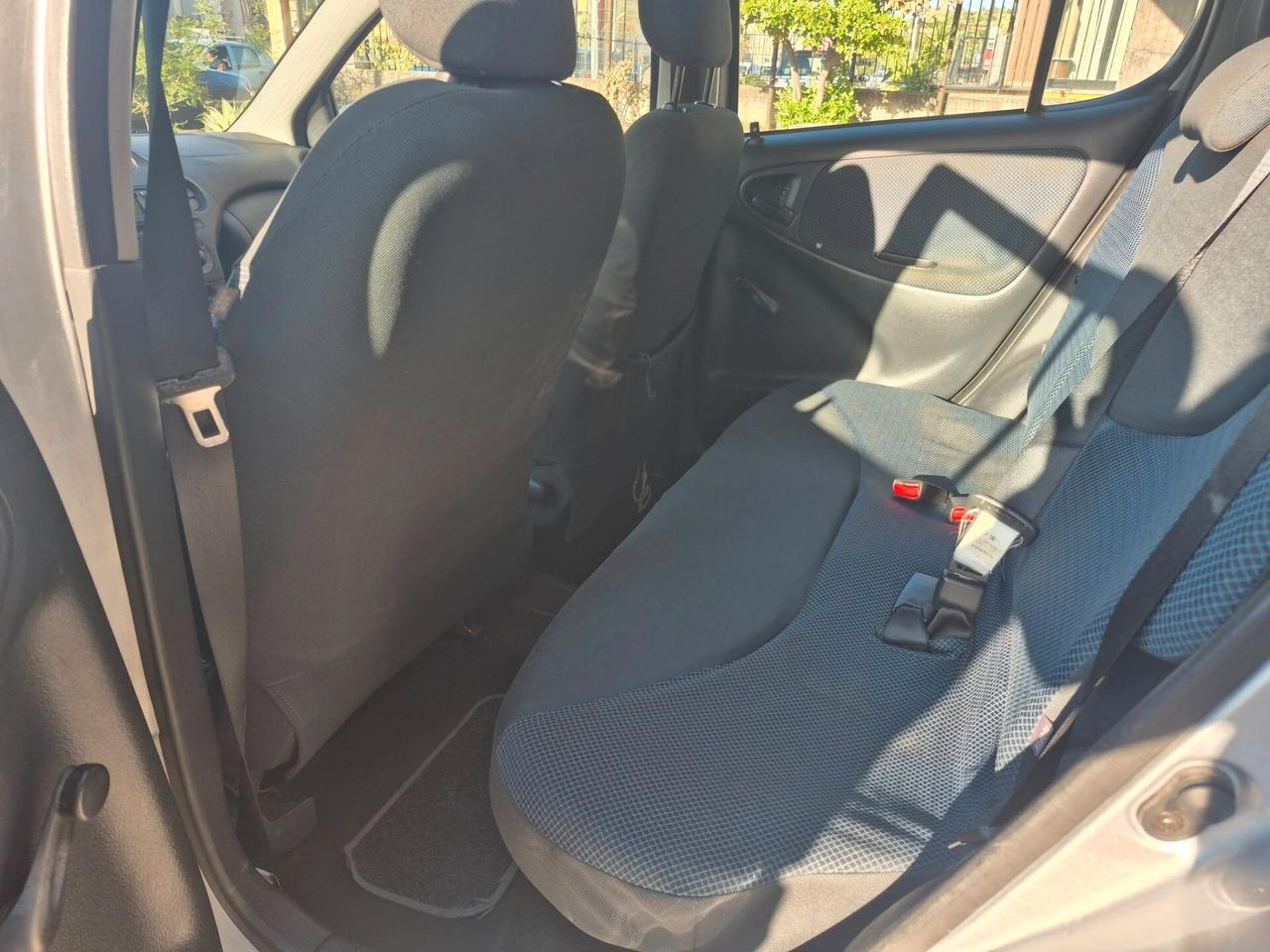 Toyota Yaris 1.4 tdi D-4D cat 5 porte Expo