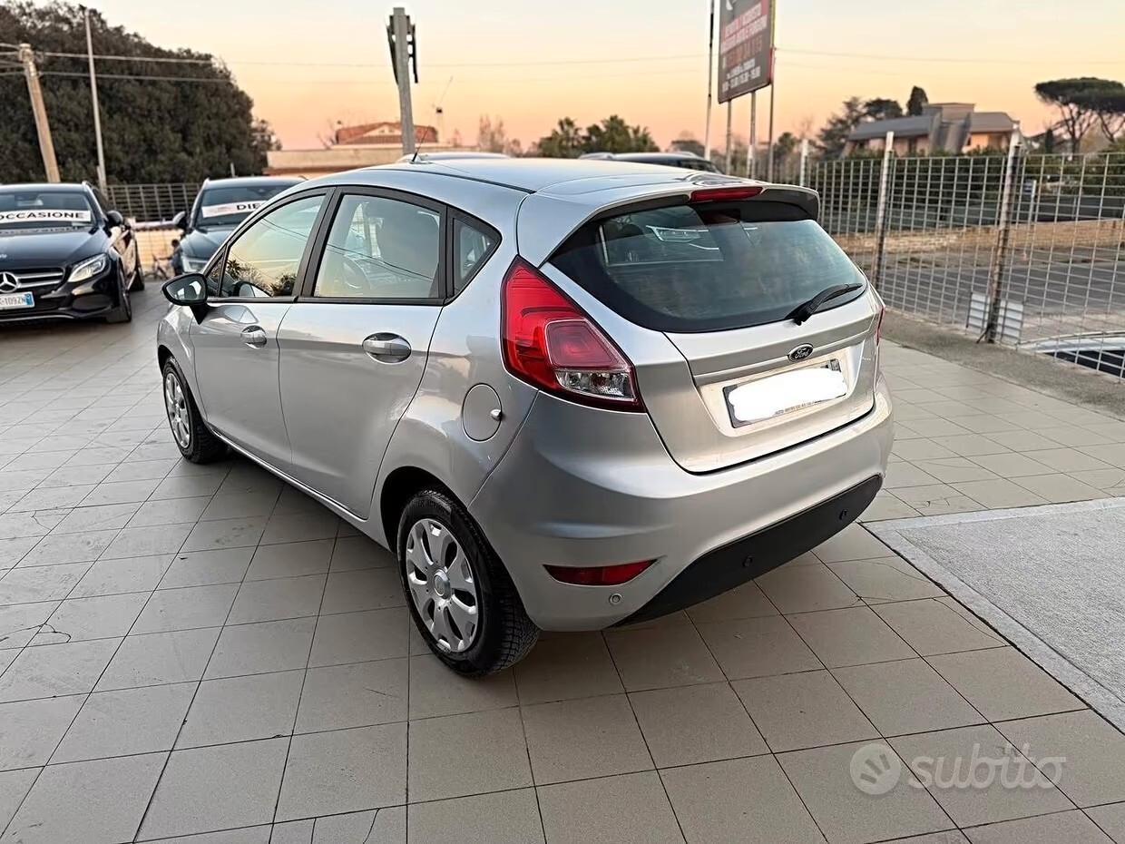 Ford Fiesta 1.5 TDCi 95CV 5 porte Black& White Edition