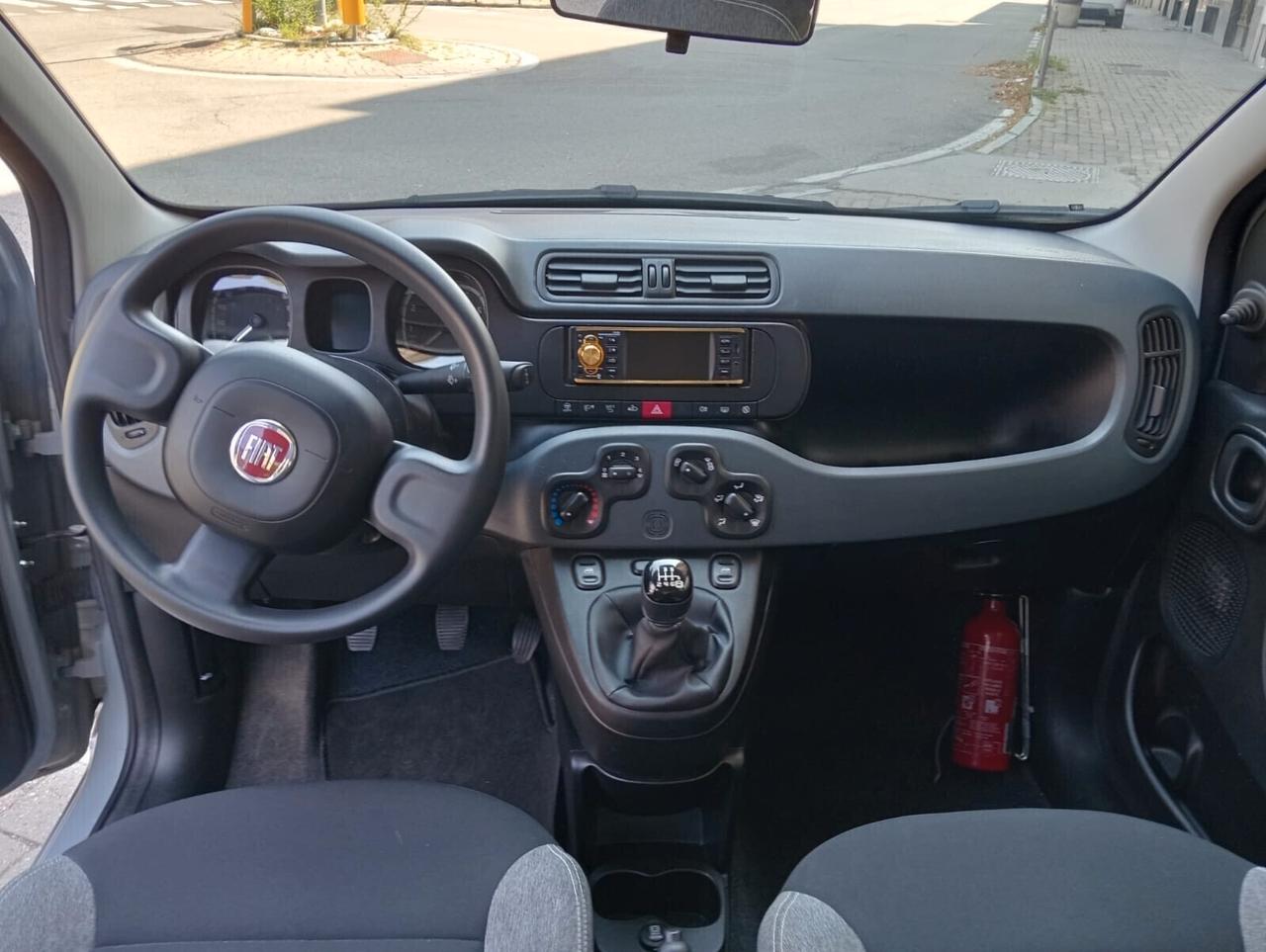 Fiat Panda 1.0 Hybrid EASY 70 CV