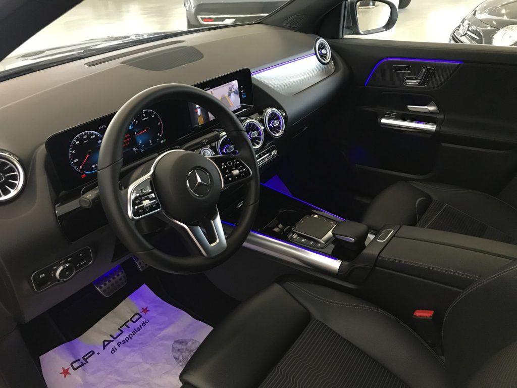 Mercedes-Benz GLA 200 d Automatic Sport Plus + Tetto