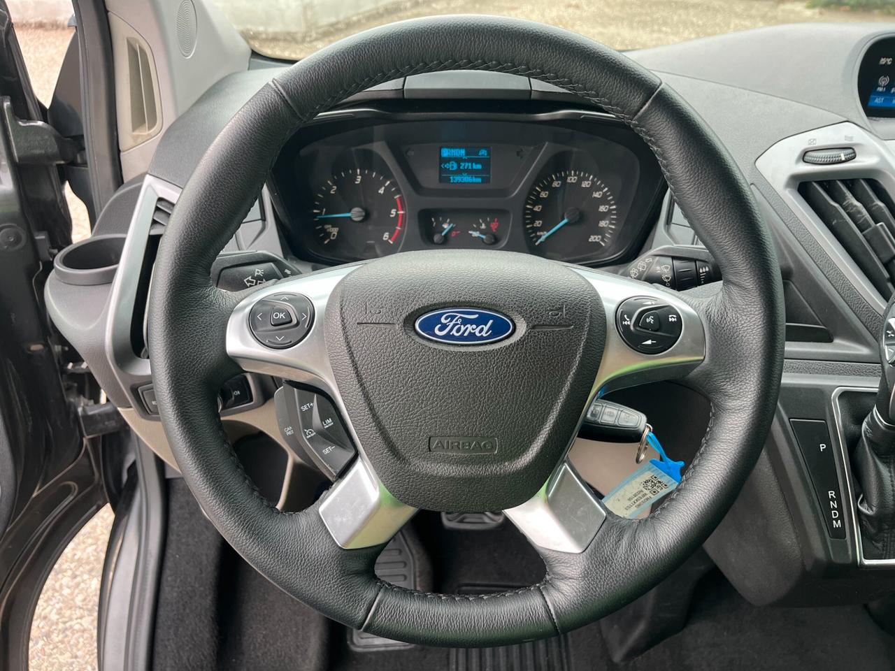 Ford Tourneo Custom 310 2.0 TDCi 130CV PC Trend