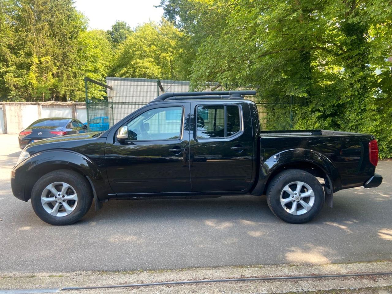 Nissan Navara 2.5 dCi 190CV 4 porte Double Cab XE