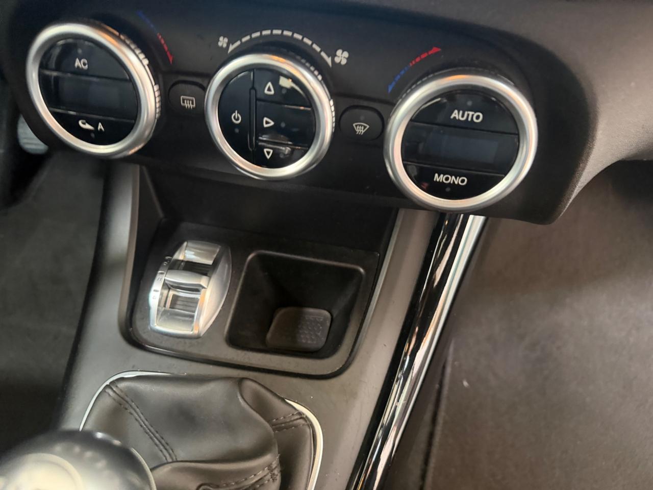 Alfa Romeo Giulietta 1.4 Turbo 120 CV neopatentati