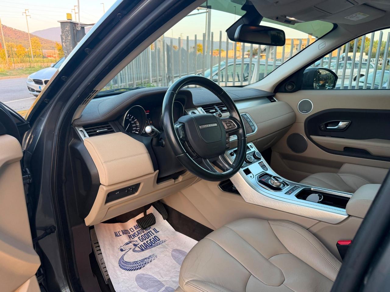 Land Rover Range Evoque 2.2 TD4 5p. Dynamic