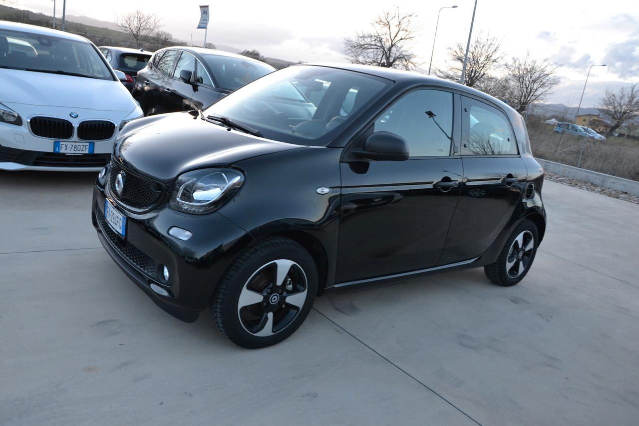 SMART FORFOUR EQ Elettrica 5p '19 - Neopatentati