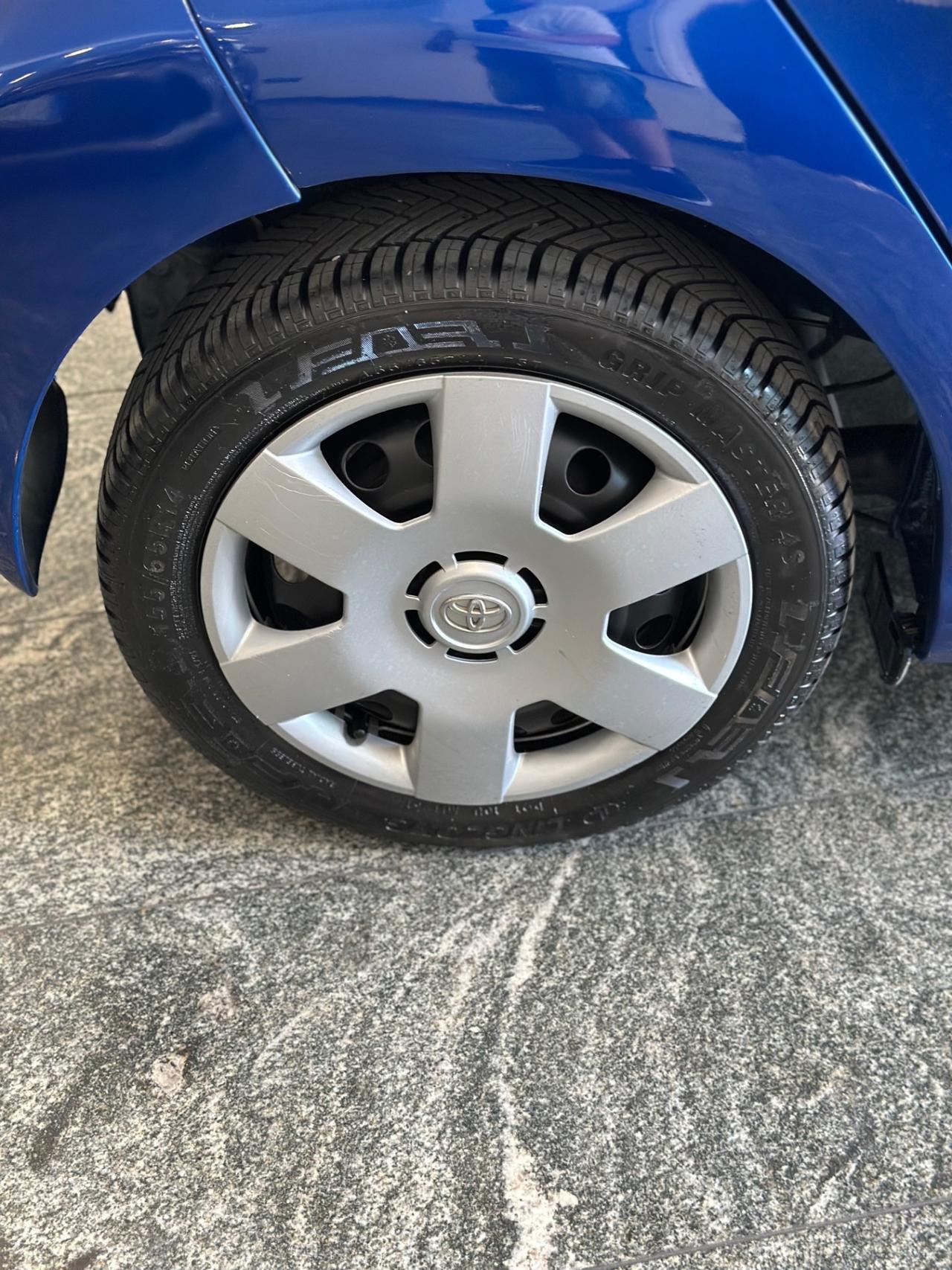 Toyota Aygo 1.0 12V VVT-i 5 porte