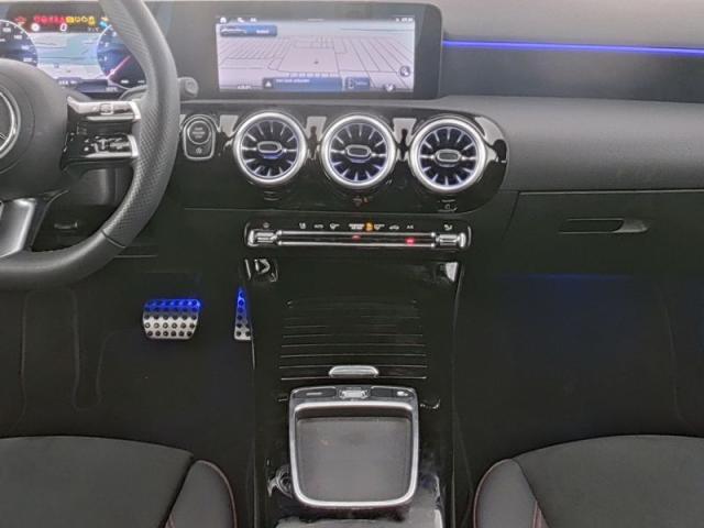 MERCEDES Classe A 180 Automatic Premium AMG MILD HYBRID