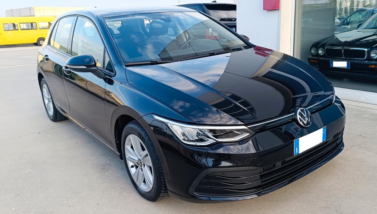 Volkswagen Golf 8 2.0 TDI 115 CV SCR Life - Service Volkswagen - Euro 6d