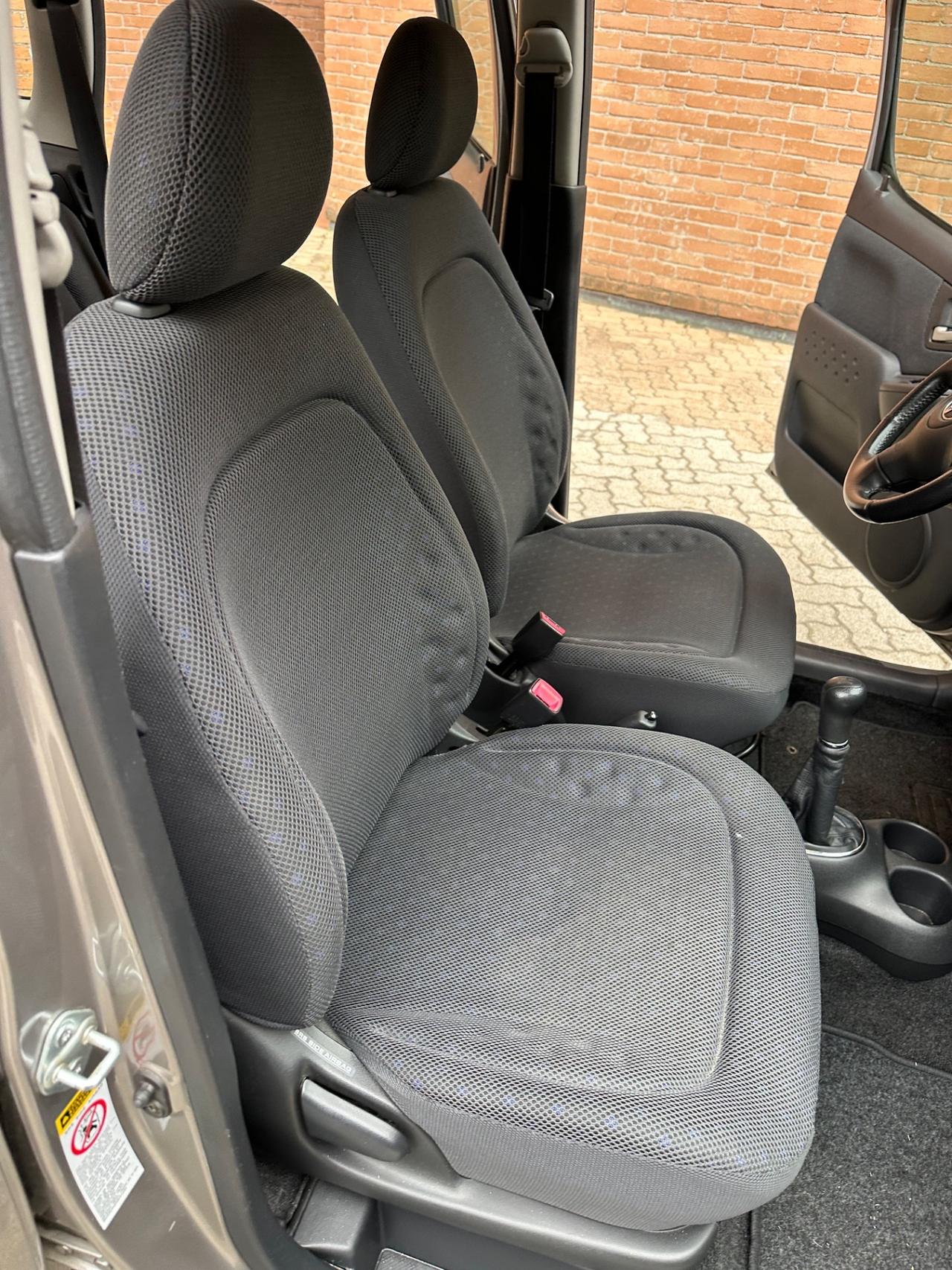 Toyota Yaris Verso 1.3i 16V cat Sol '03