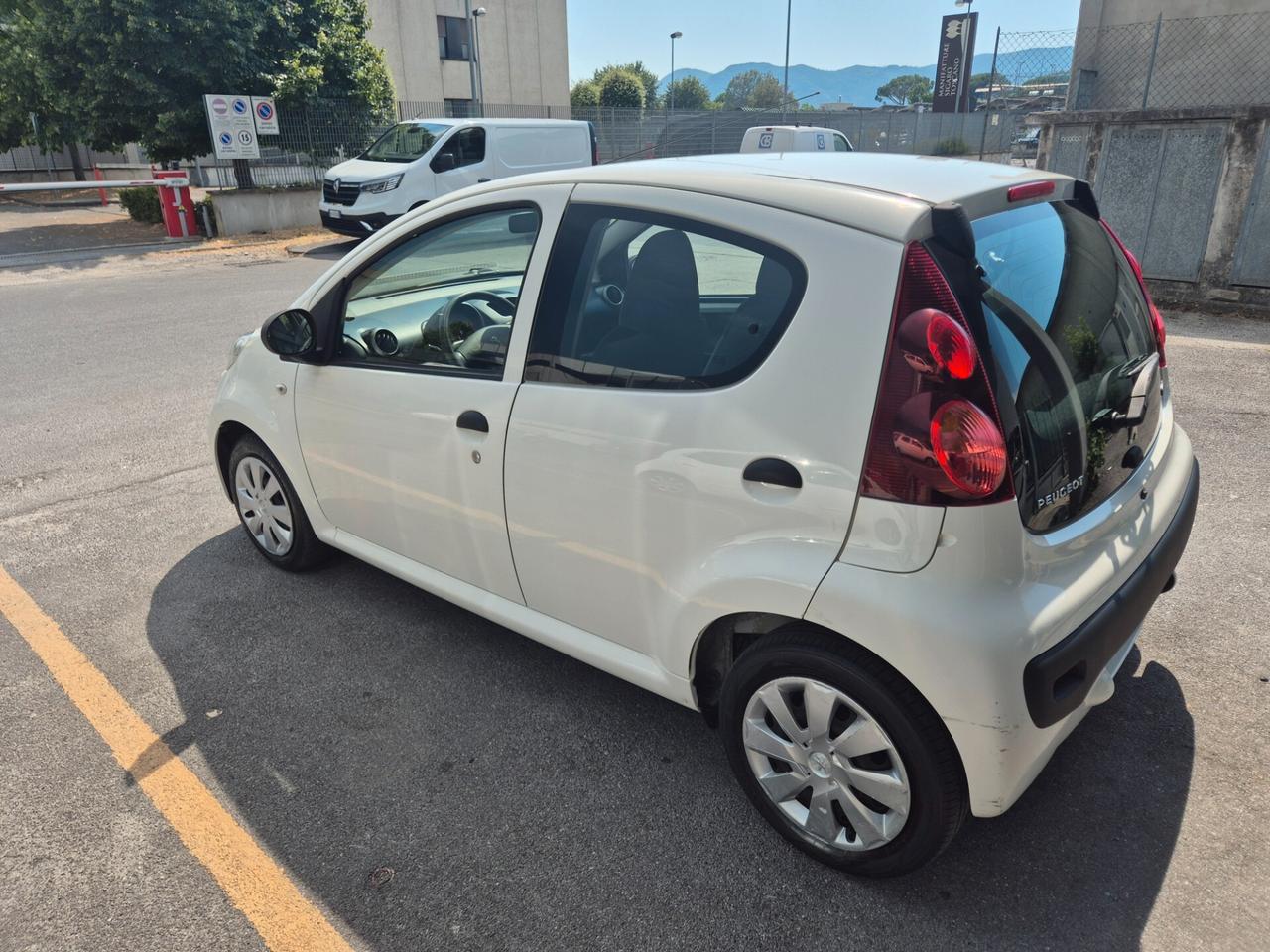 Peugeot 107 1.0 68CV 5p. Access