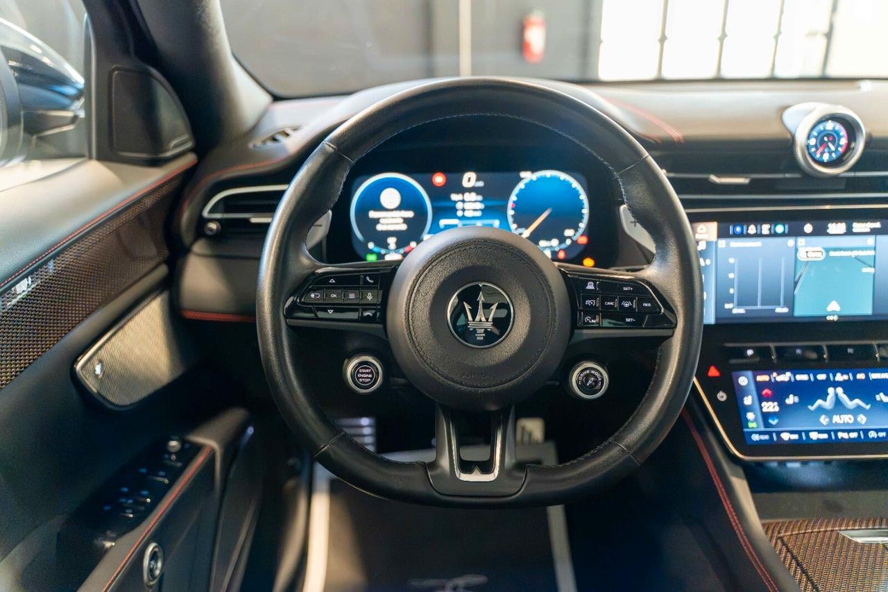Maserati Grecale V6 530 CV AWD Trofeo CARBONIO/TETTO/SONUS