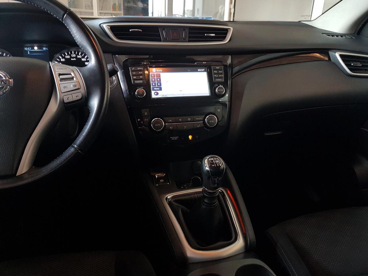 Nissan Qashqai 1.5 dCi N-Connecta