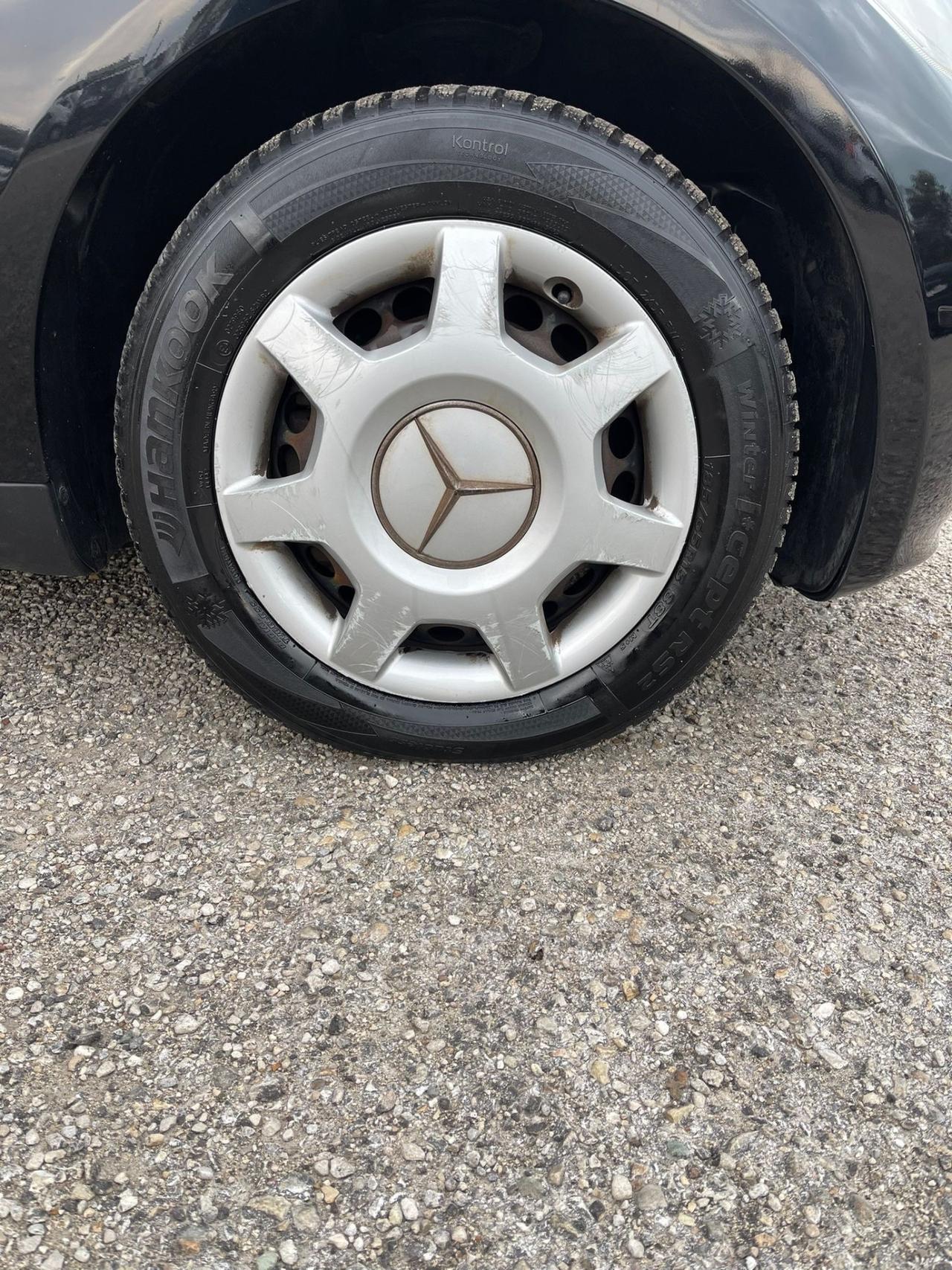 Mercedes A 180 CDI -NEOPATENTATI
