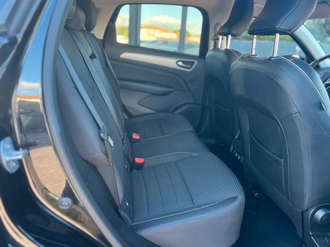 Renault Arkana 1.6 E-Tech full hybrid Intens 145cv