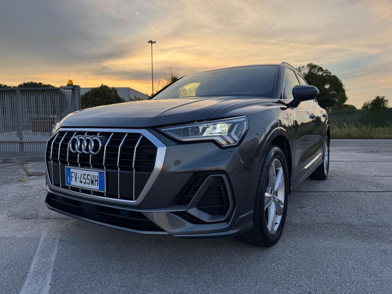 Audi Q3 2.0 TDI 150 CV S tronic S line Edition