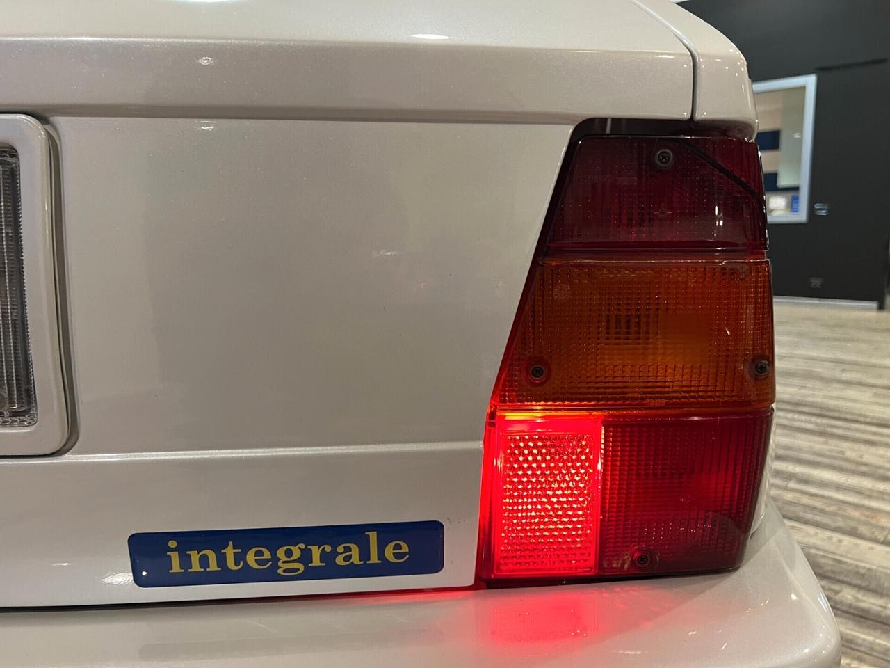 LANCIA DELTA INTEGRALE EVO BIANCO PERLA/ASI