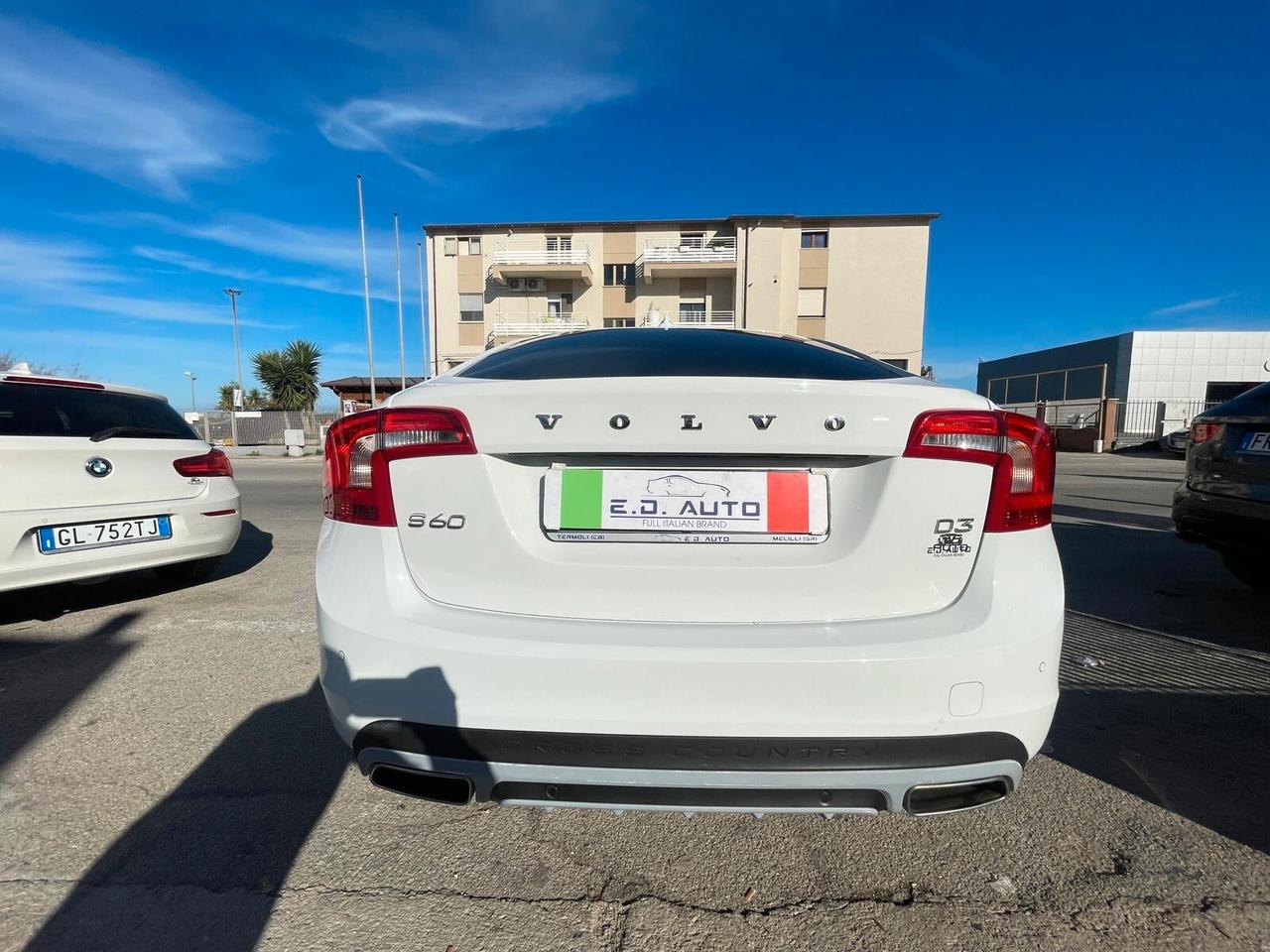 Volvo S60 Cross Country D3 Pro