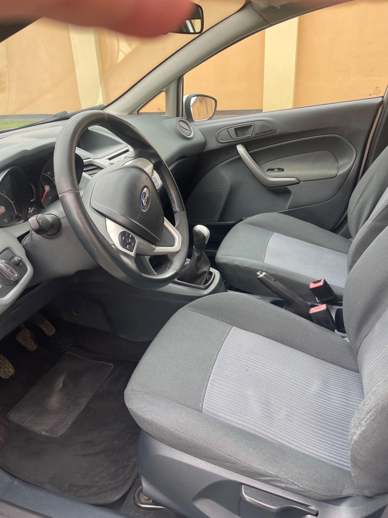 Ford Fiesta 1.2 benzina 5p. Titanium euro(5)