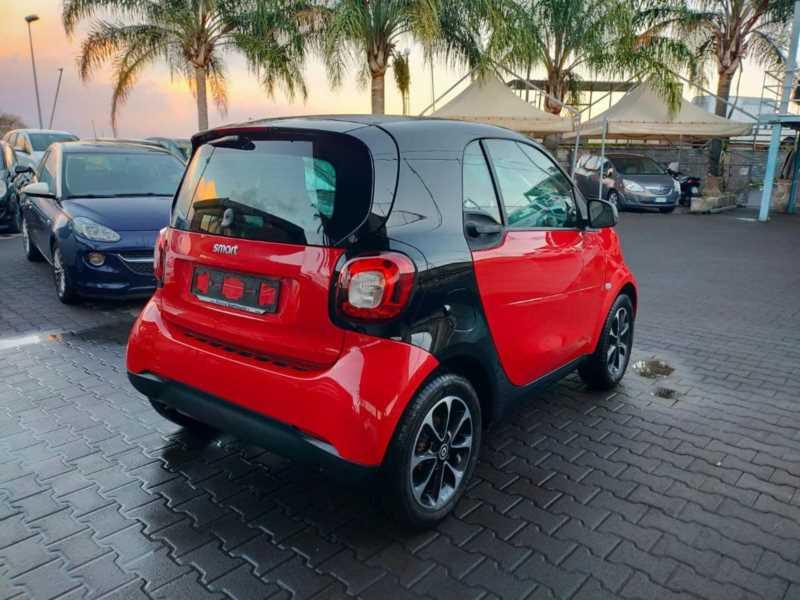 1.0 MT 71 cv SMART FORTWO