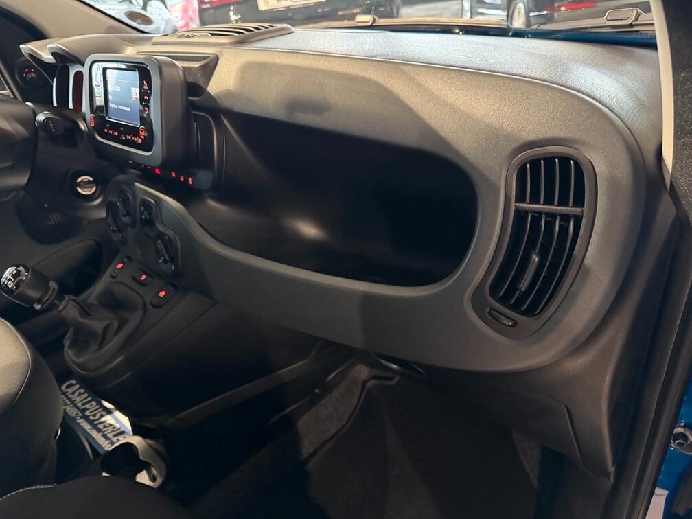 Fiat Panda 1.0 firefly hybrid Life Radio 5p. Neopat