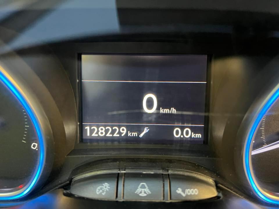 Peugeot 2008 1.6 e-HDi 92CV Stop&Start Allure