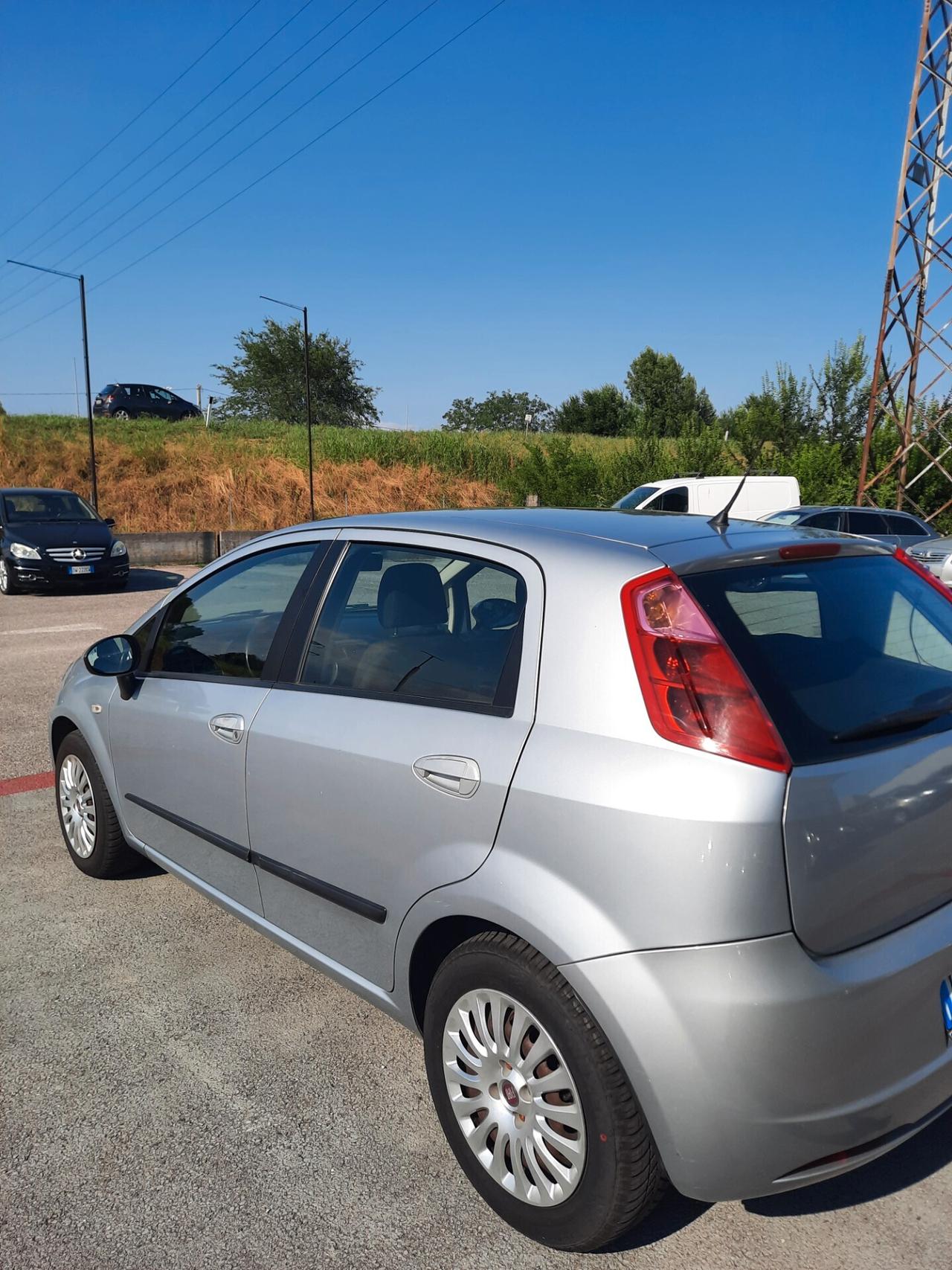 Fiat Grande Punto 1.3MJT 75 5p. ok neopatentati