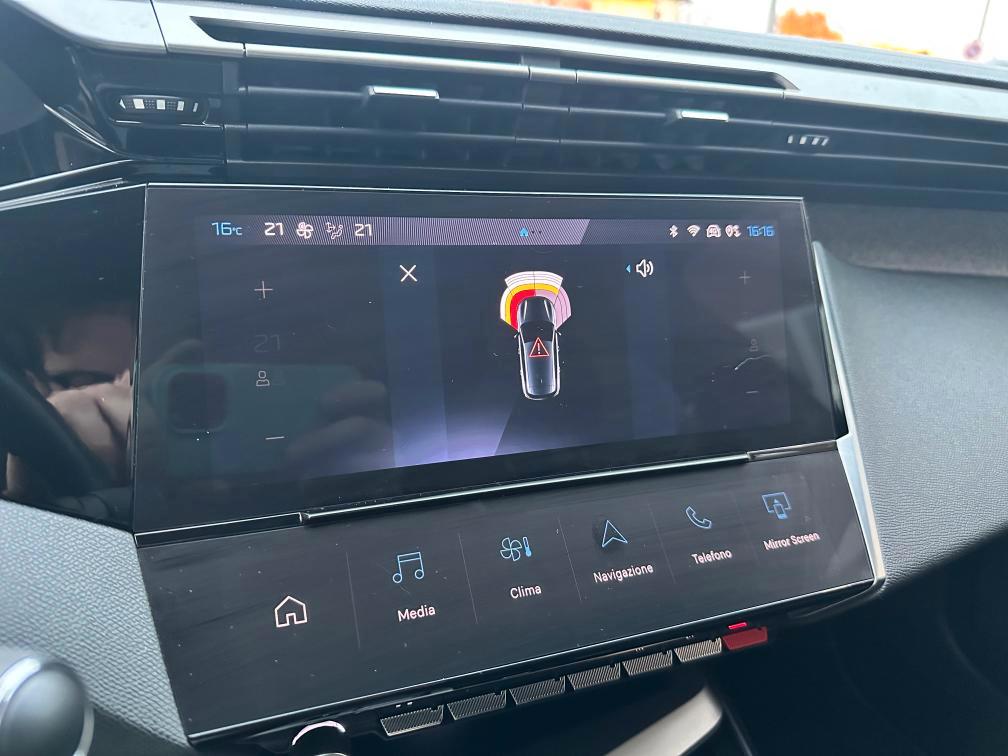 Peugeot 308 1.2 puretech Allure Pack s&s 130cv eat8