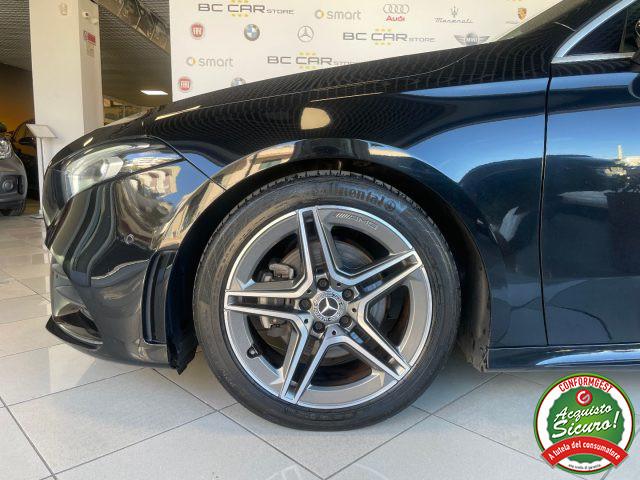 MERCEDES-BENZ A 180 d Premium AMG *MBUX