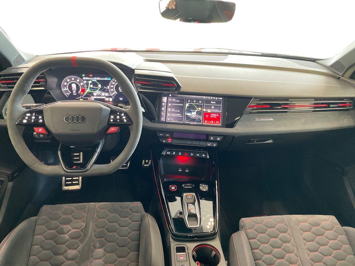 AUDI A3 IV 2024 Sportback - RS3 Sportback 2.5 tfsi quattro s-tronic