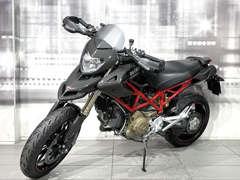 Ducati Hypermotard 1100 S