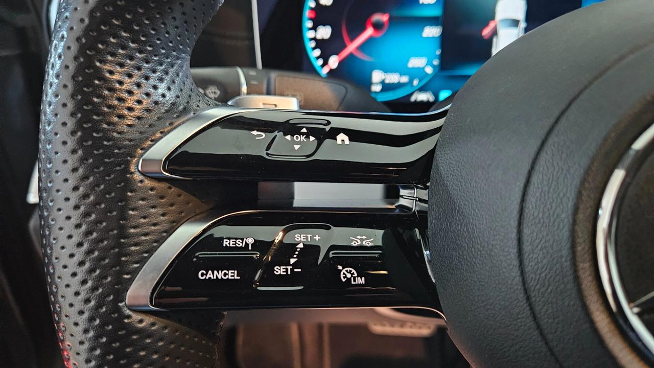 Mercedes E220d Amg 4 Matic
