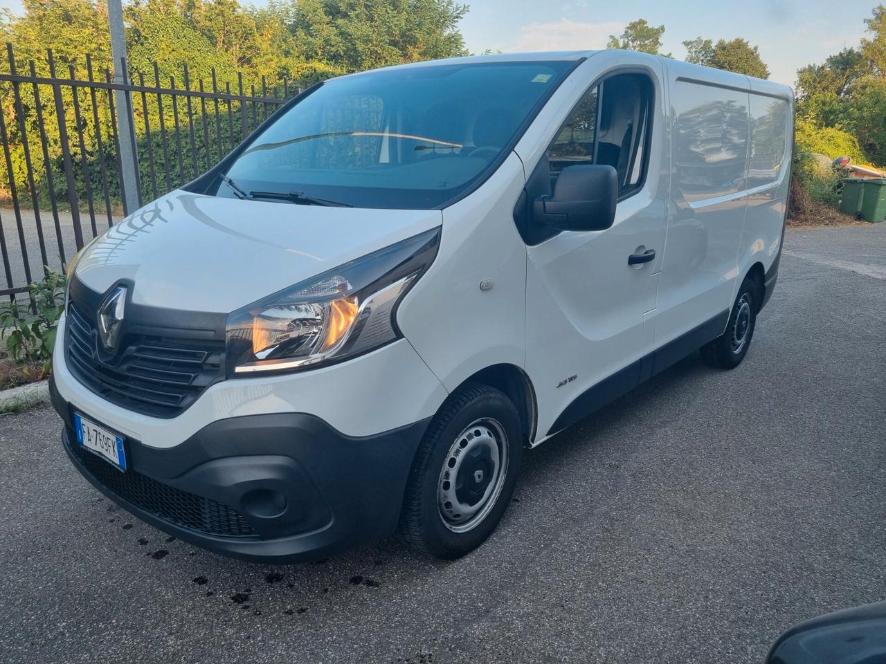 Renault Trafic T27 1.6 dCi 115CV PC-TN Furgon