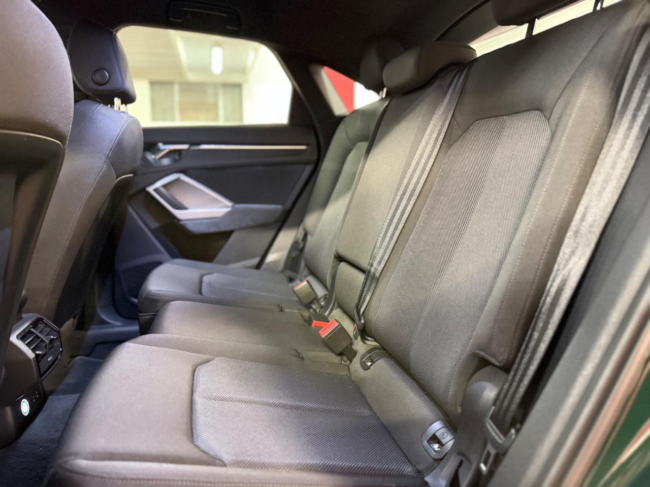 Audi Q3 35 TDI S tronic line edition