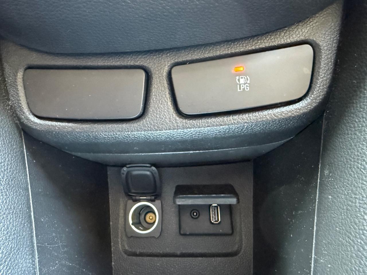 Opel Mokka 1.4 Turbo GPL Tech 140CV 4x2 Cosmo