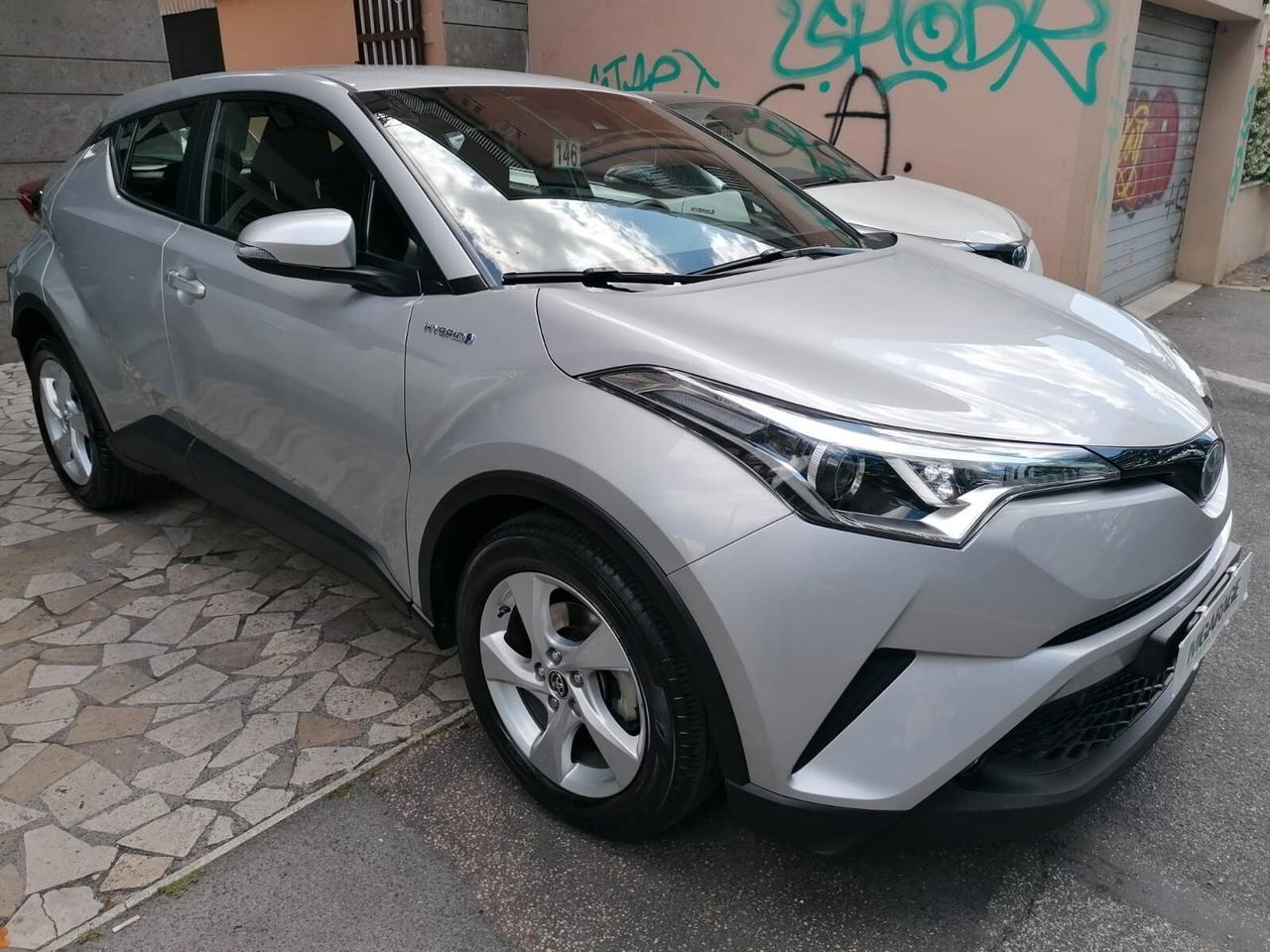 Toyota C-HR Hybrid Business NO OBBL. FINANZ.