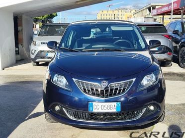 Lancia Ypsilon Ypsilon 1.0 FireFly 5 porte S&S Hybrid Ecochic Silver
