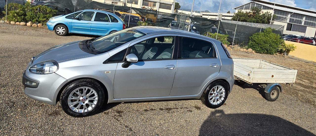 Fiat Punto 1.3 Mjt 75 CV DPF 5 porte S&S con carrello