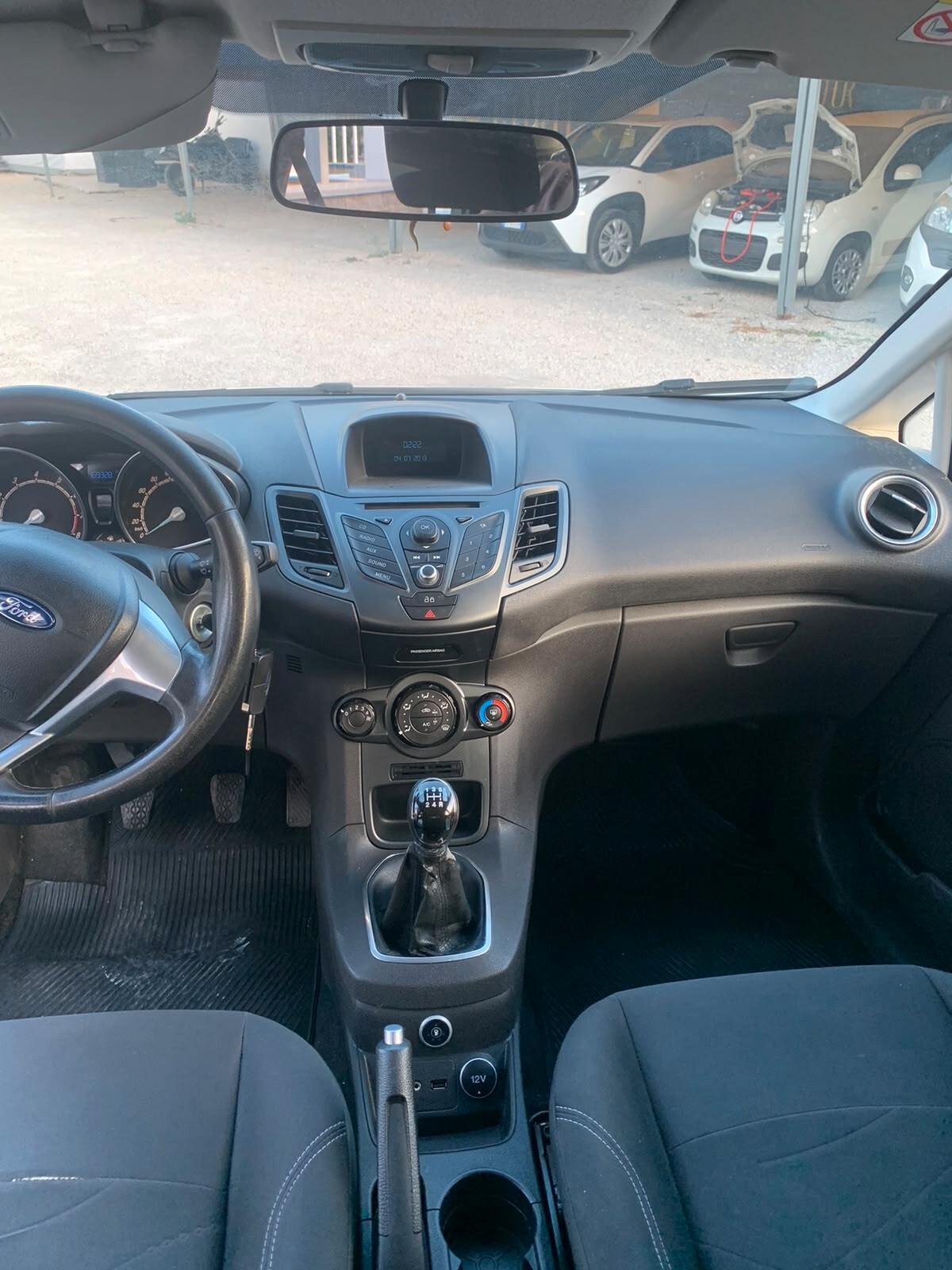 Ford Fiesta 1.4 5 porte Bz.- GPL Business